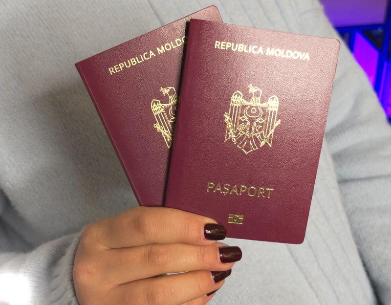 Порядка 80% соискателей подают документы на ВНЖ в Молдове, так как это дает право через 3 года подать документы на молдавское гражданство, а также жить в Молдове, подавать документы на получение шенгенских виз в консульствах стран