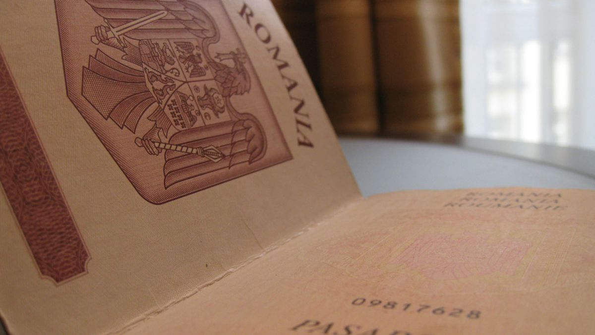 Начиная с 15 октября 2019 года. При подаче документов на получение румынского гражданства к рассмотрению будут допущены только те документы, которые соответствуют транслитерации