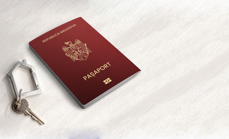 В Кишиневе 16 человек разных национальностей получили гражданство Молдовы