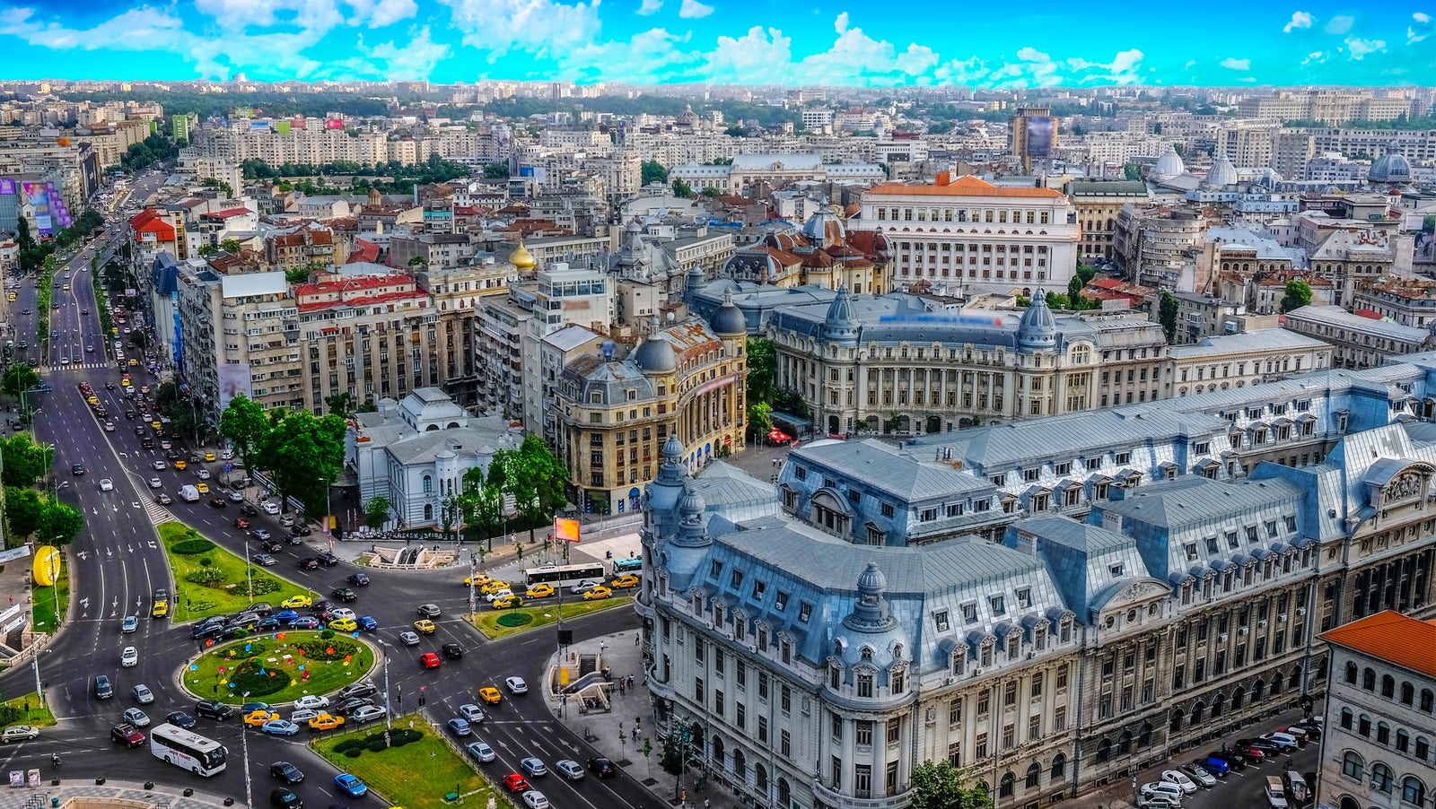 Бухарест — великий город Румынии. И пусть у него нет красоты Будапешта или славы Праги